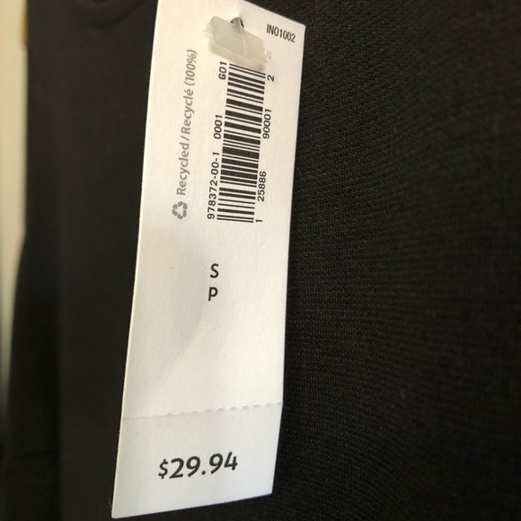 Black Sleeveless Dress - Picture 5 of 6